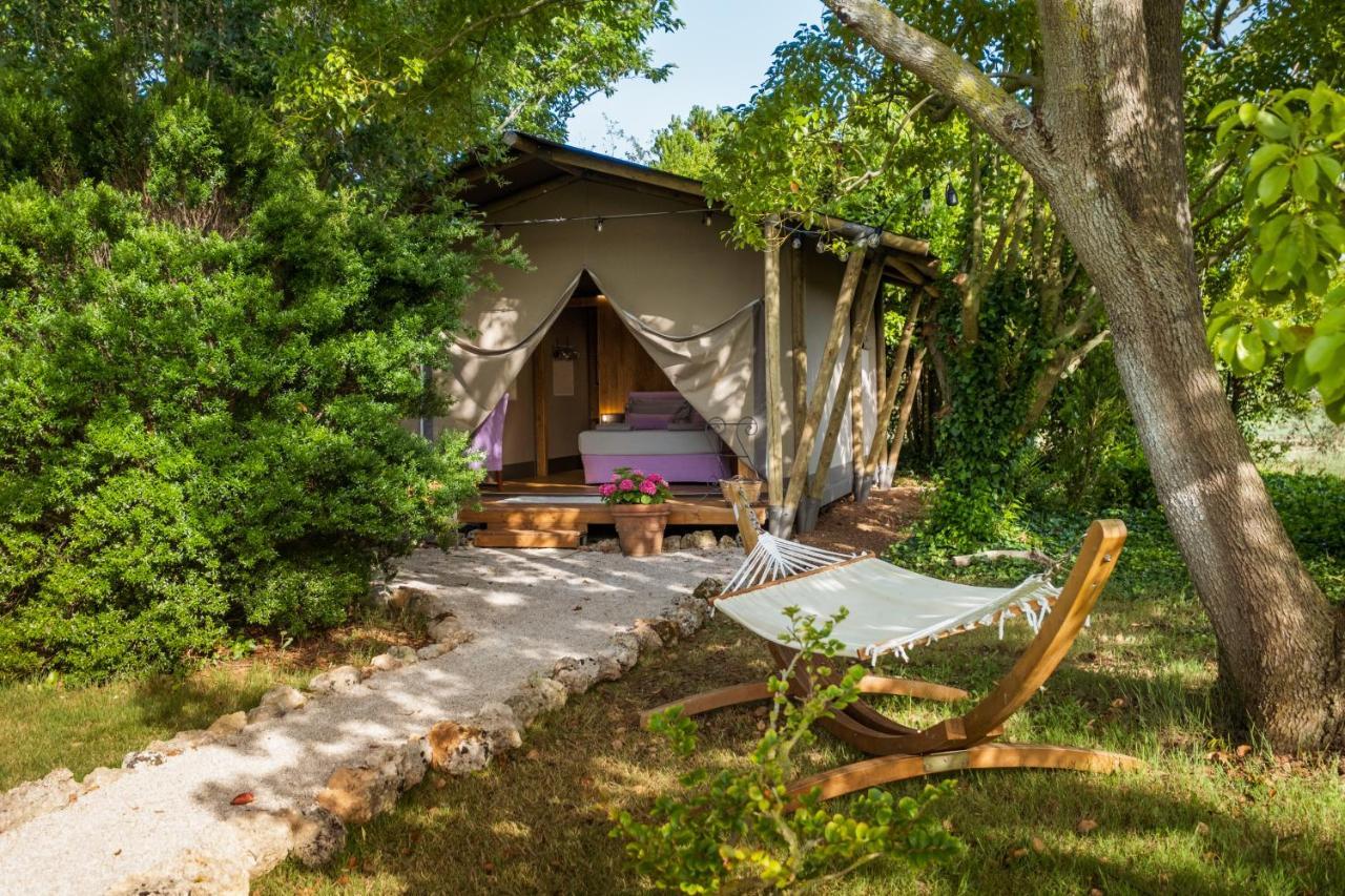 Tenuta Donnanna Agriturismo&Glamping Galatone Exterior foto